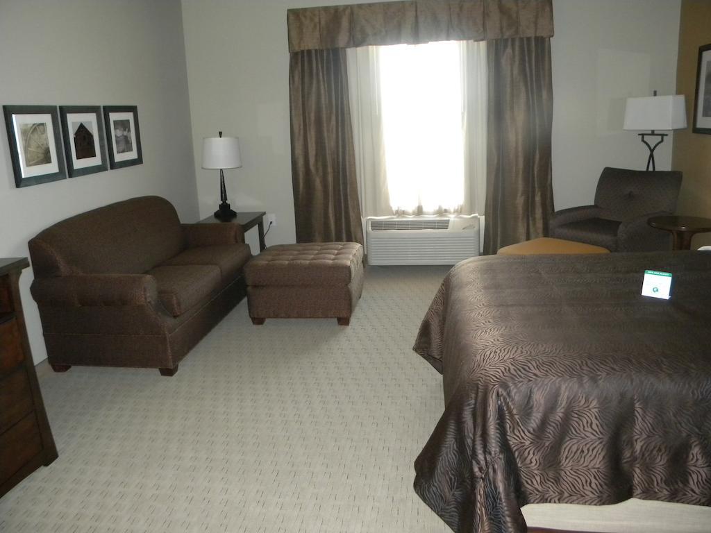 Teddy'S Residential Suites Watford City Exteriér fotografie